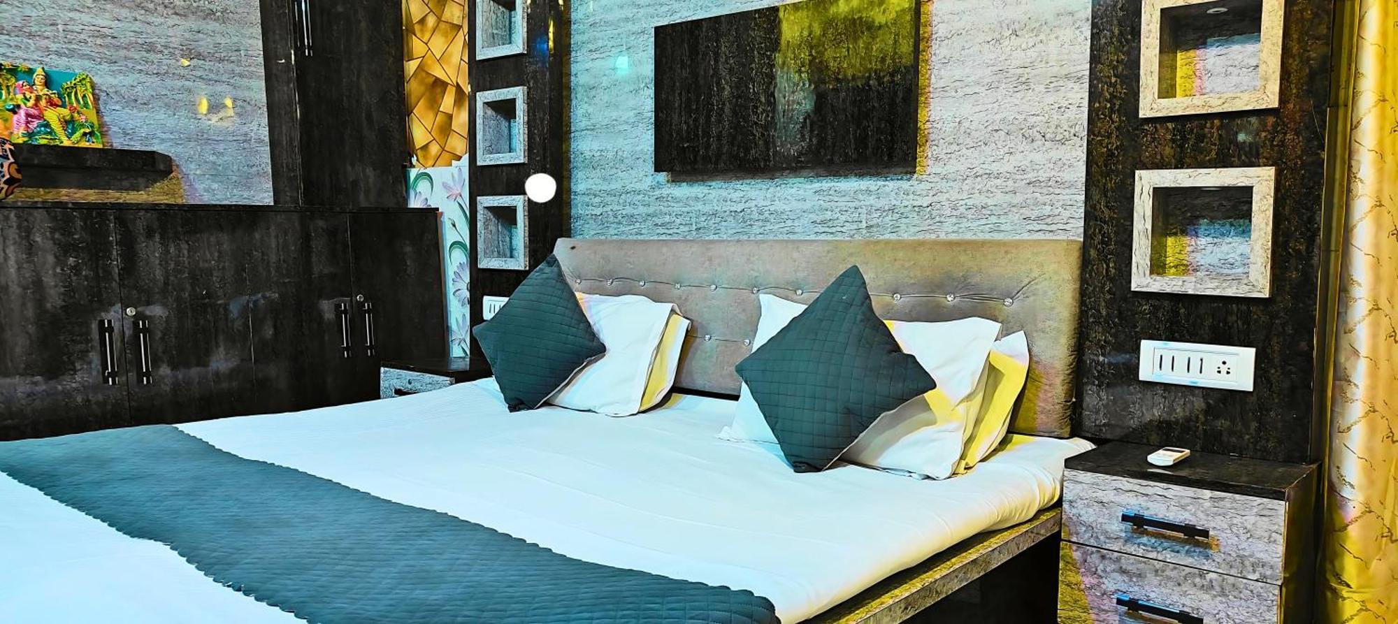 Ramayana Grand Hotel Ayodhya Εξωτερικό φωτογραφία